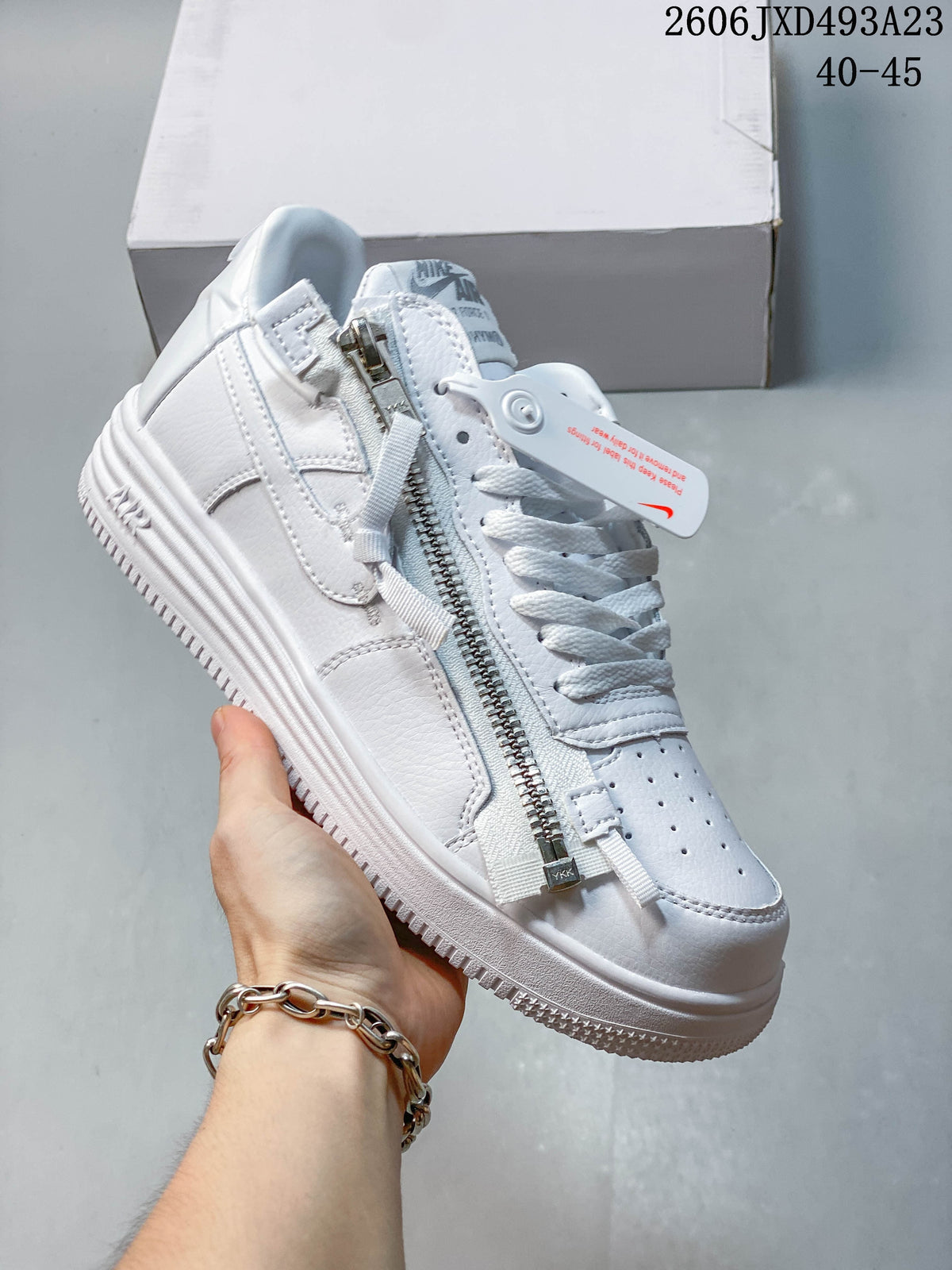 Nike Air Force 1 ’07 Low Zip Sneakers