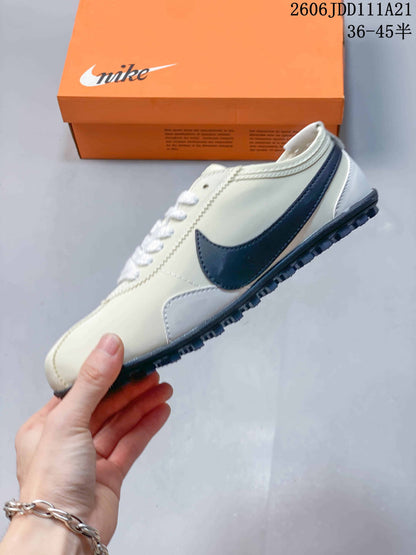 Nike Moon Shoe OG Summit Low-Top Sneakers IW0955-100