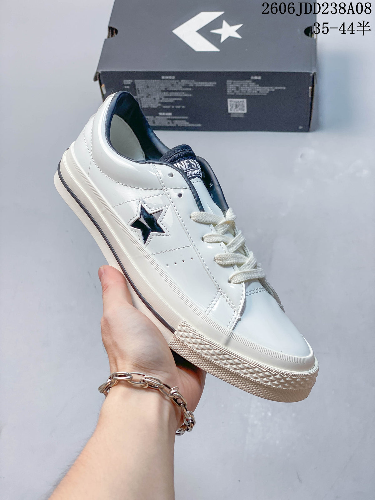 Converse One Star Low-Top Sneakers in White