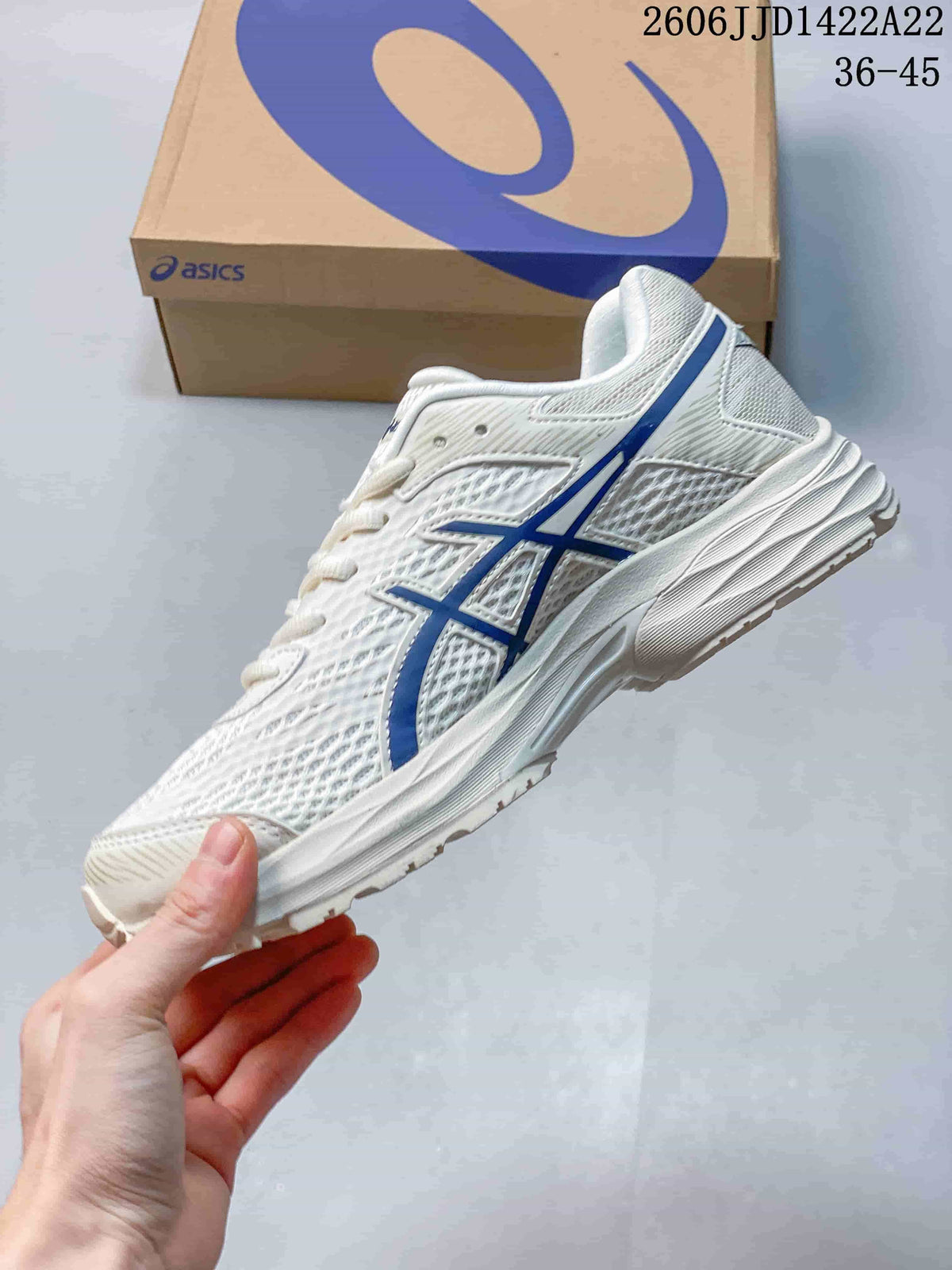 ASICS GEL-FLUX White and Blue Running Shoes