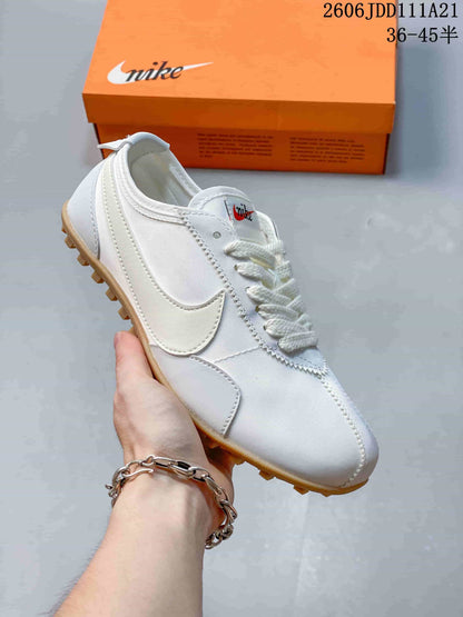 Nike Moon Shoe OG Summit Low-Top Sneakers IW0955-100