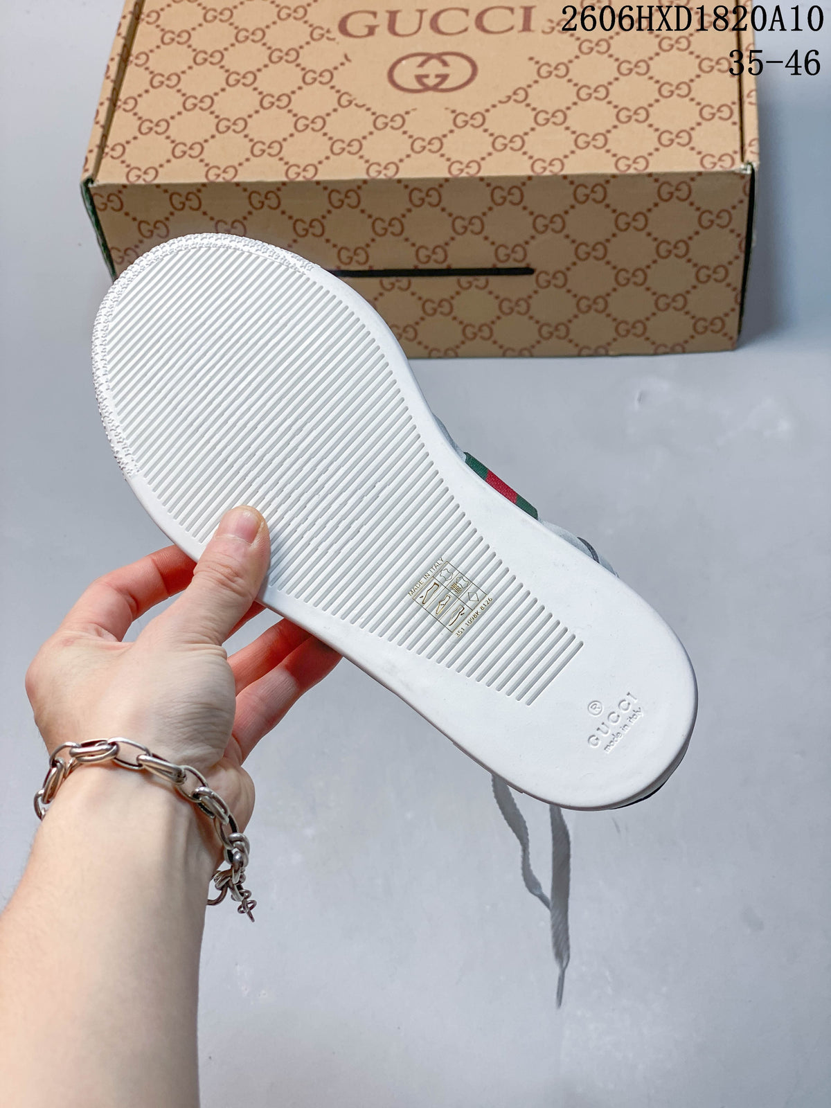 Gucci White Low-Top Sneakers with Green-Red Web Stripe