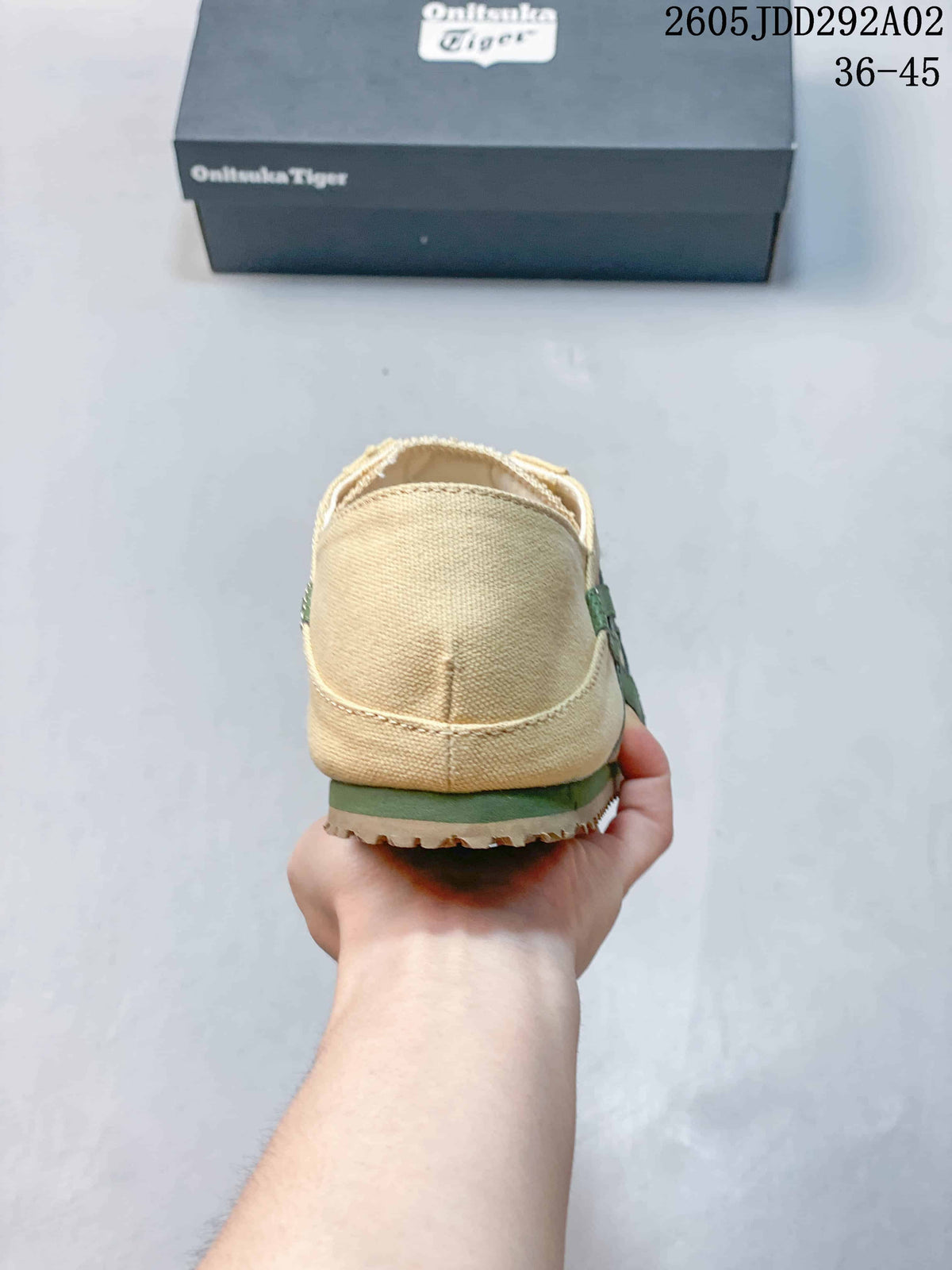 Onitsuka Tiger Mexico 66 Slip-On Sneakers Beige Green