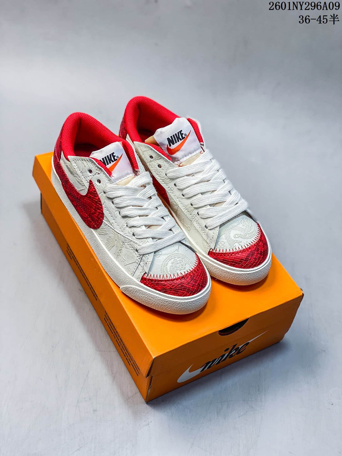 Nike Blazer Low '77 Jumbo Sneakers White Red