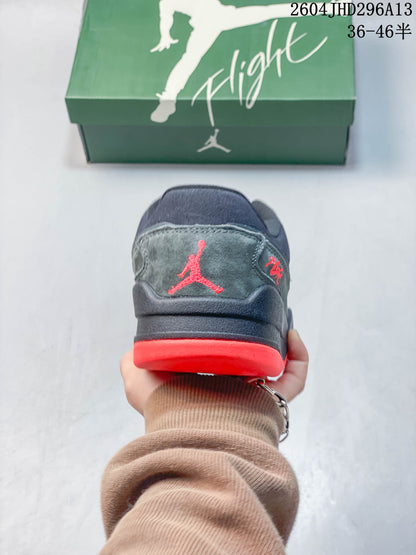 Jordan Low-Top Sneakers in Navy, Gray and Red