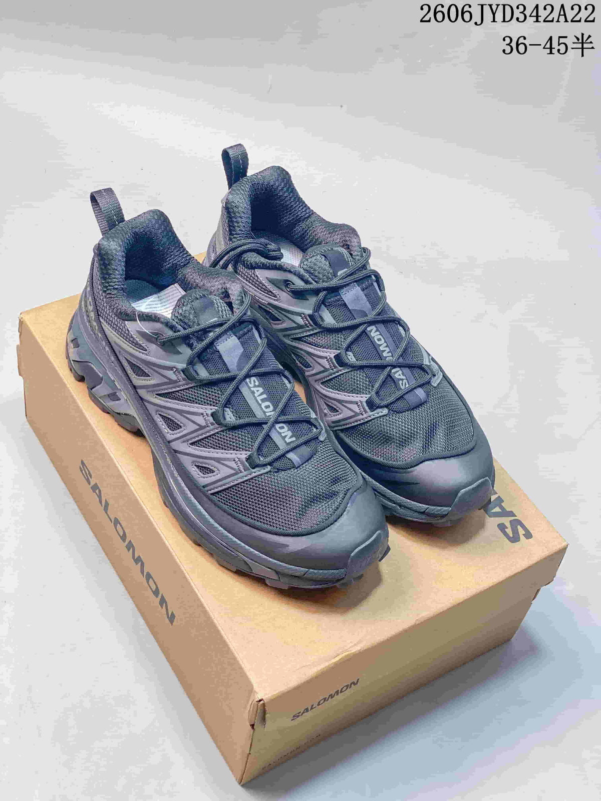 Salomon XT-6 Expanse Seasonal Mesh Low-Top Sneakers