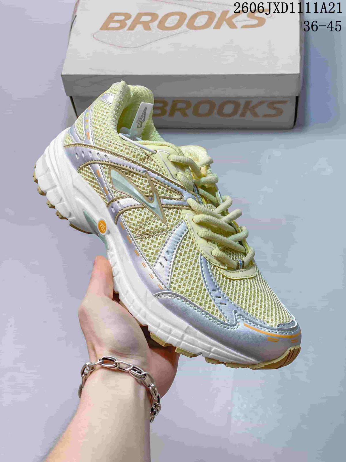 Brooks Adrenaline GTS 10 Running Sneakers – Yellow and Silver