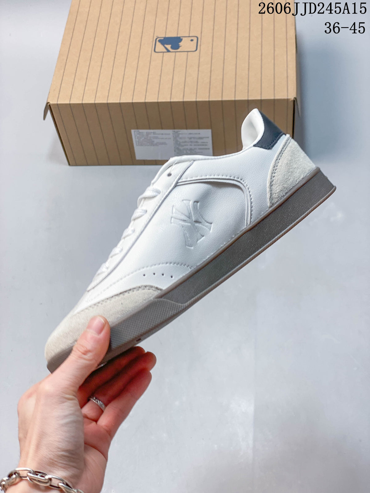 MLB Los Angeles Dodgers Low-Top Casual Sneakers, White and Gray