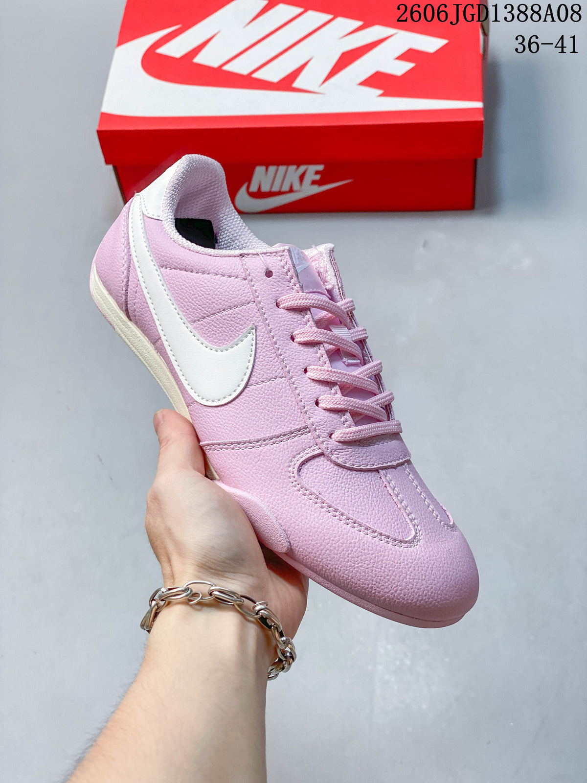 Nike Moon Shoe OG Summit Low-Top Sneakers IW0955-400