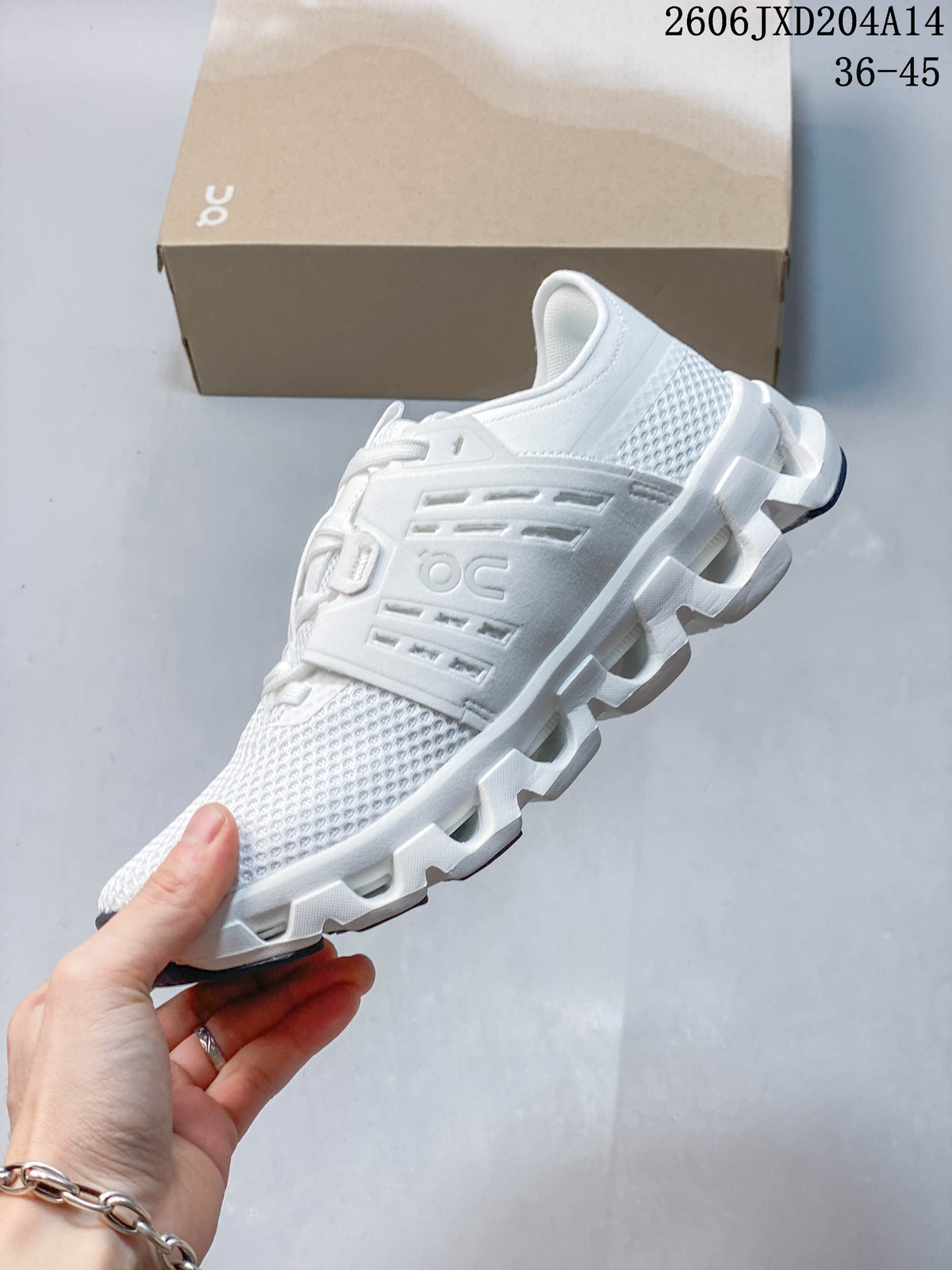 On Cloudswift Amp Running Shoes, White, 06JXD204A14_002