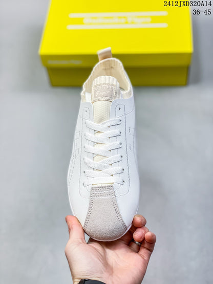 Onitsuka Tiger SCLAW Low-Top Sneakers in White and Gray