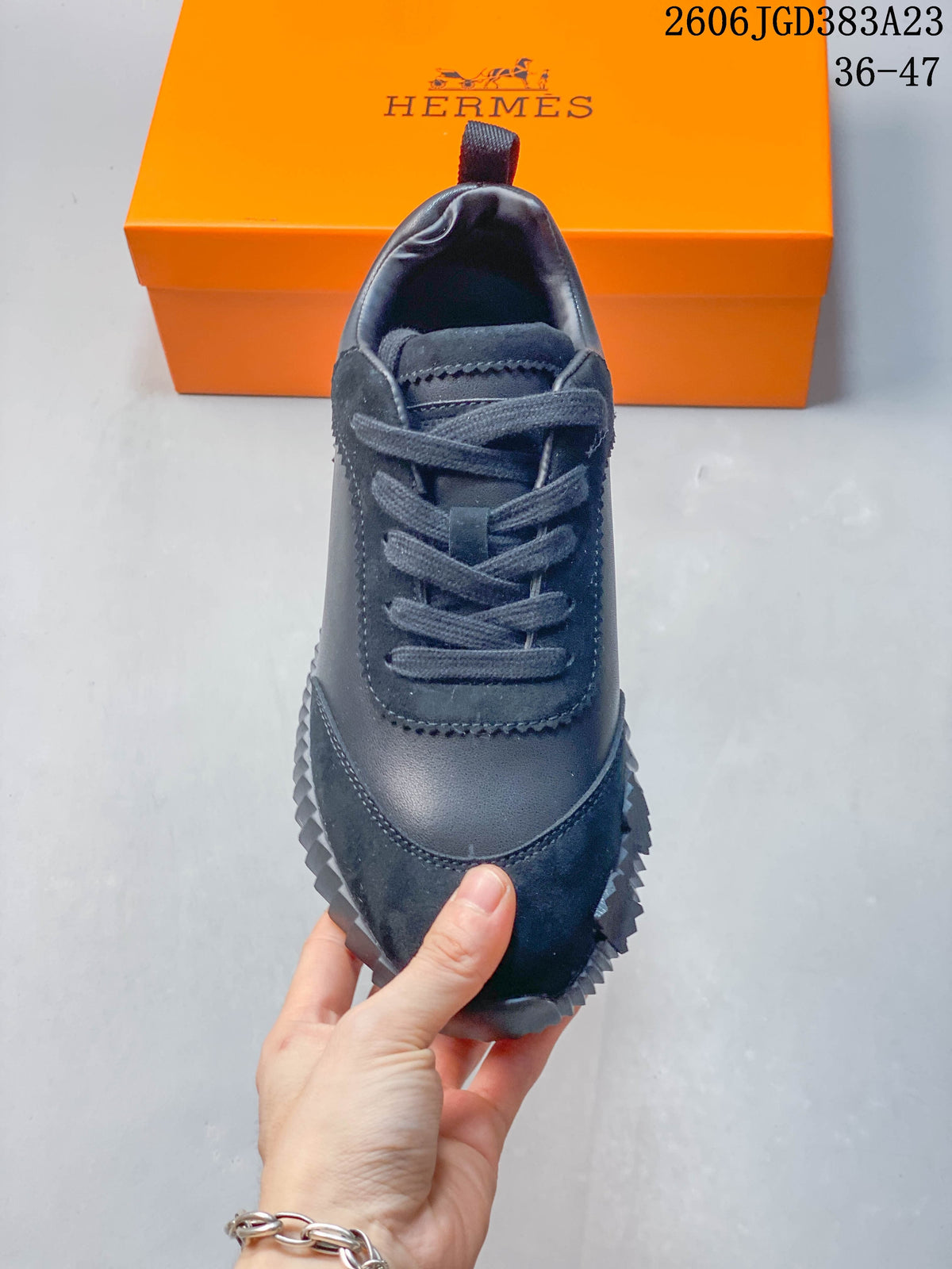 Hermès Low-Top Lace-Up Sneakers in Navy