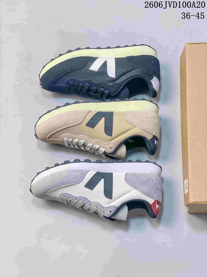 Veja Esplar Low Sneakers – Multicolor, Style 06JVD100A20