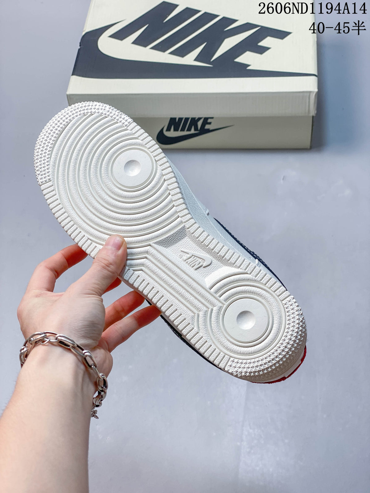 Nike Air Force 1 '07 Low “Fa” White Sneakers