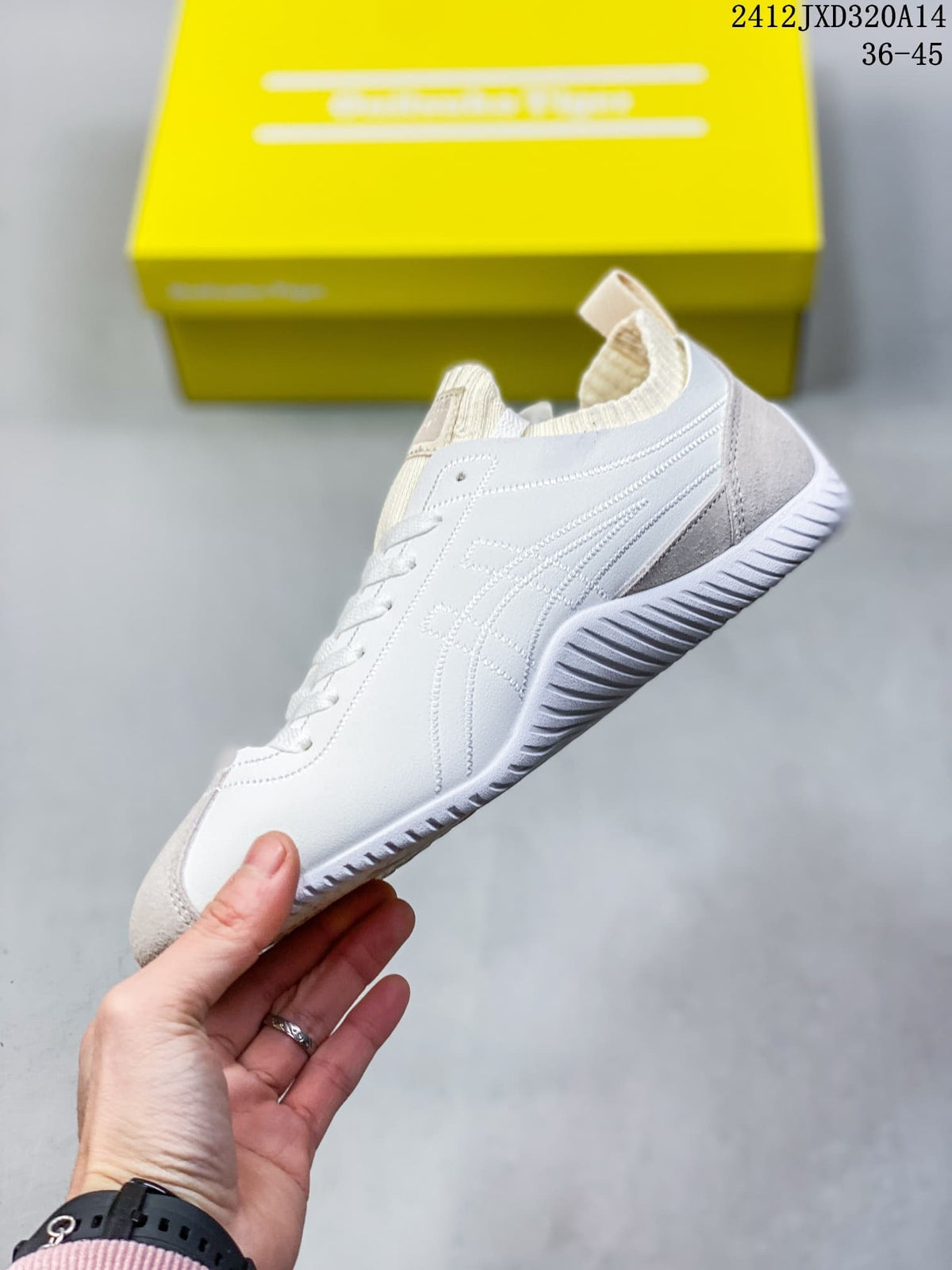 Onitsuka Tiger SCLAW Low-Top Sneakers in White and Gray