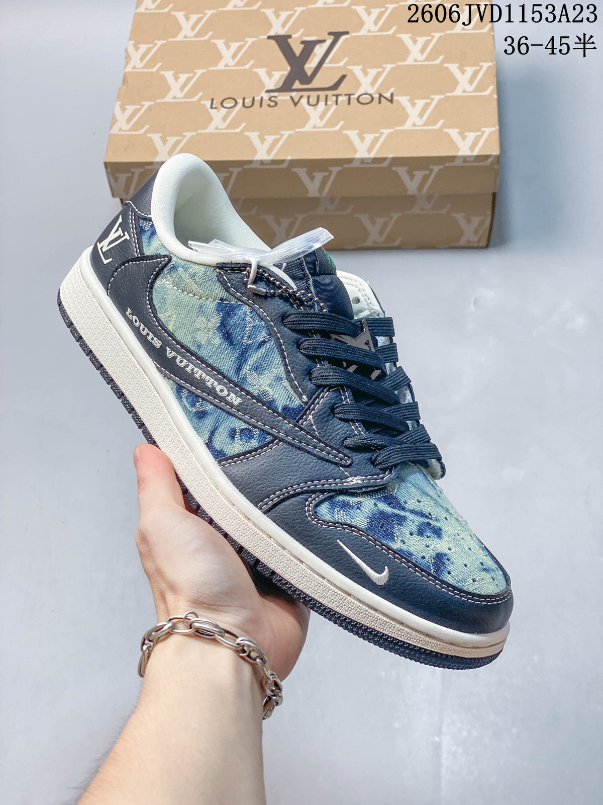 Nike Air Jordan 1 Low-Style Sneakers with Contrast Swoosh