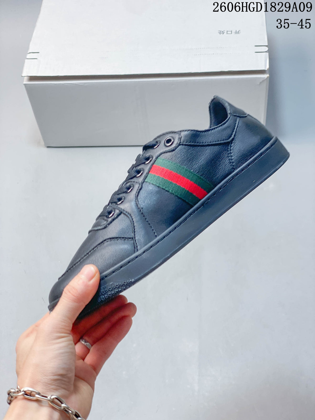 Gucci Low-Top Sneakers with Green-Red Web Stripe, Navy