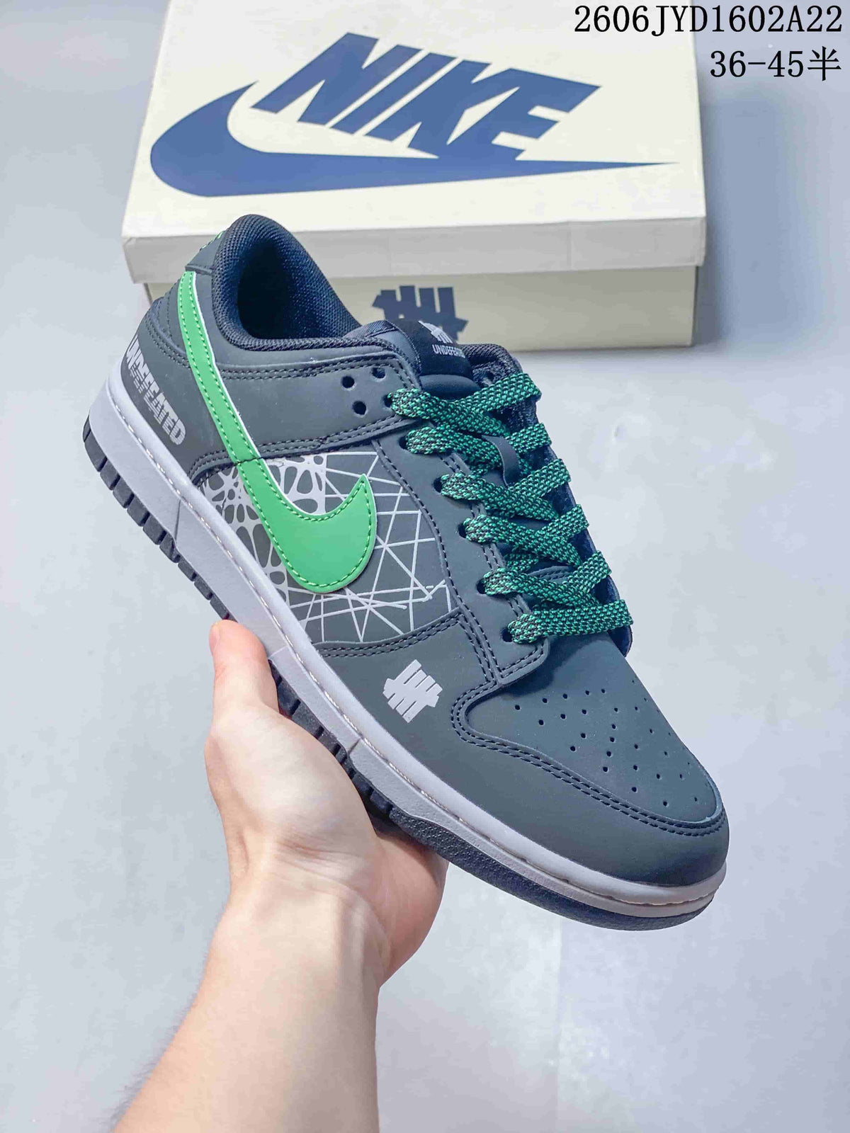 Nike SB Dunk Low x Undefeated Grey Green Sneakers