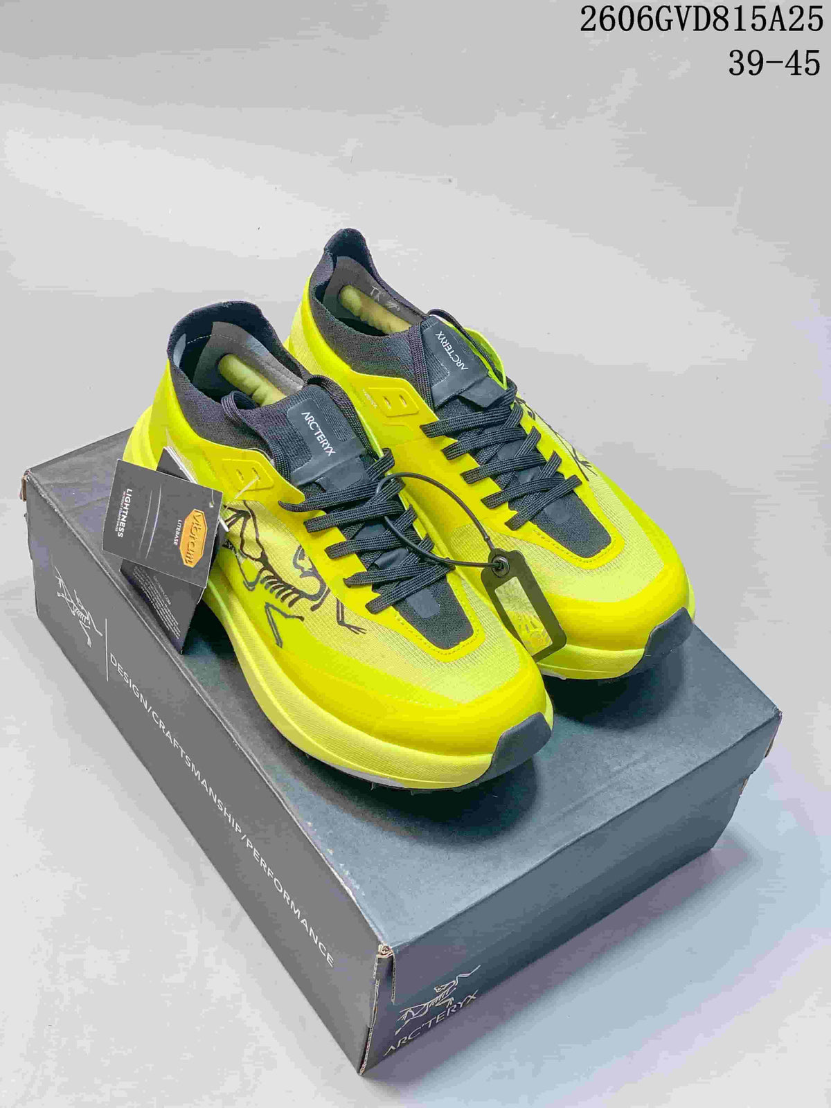 Arc'teryx KNORVAN SY Low-Top Trail Running Shoes