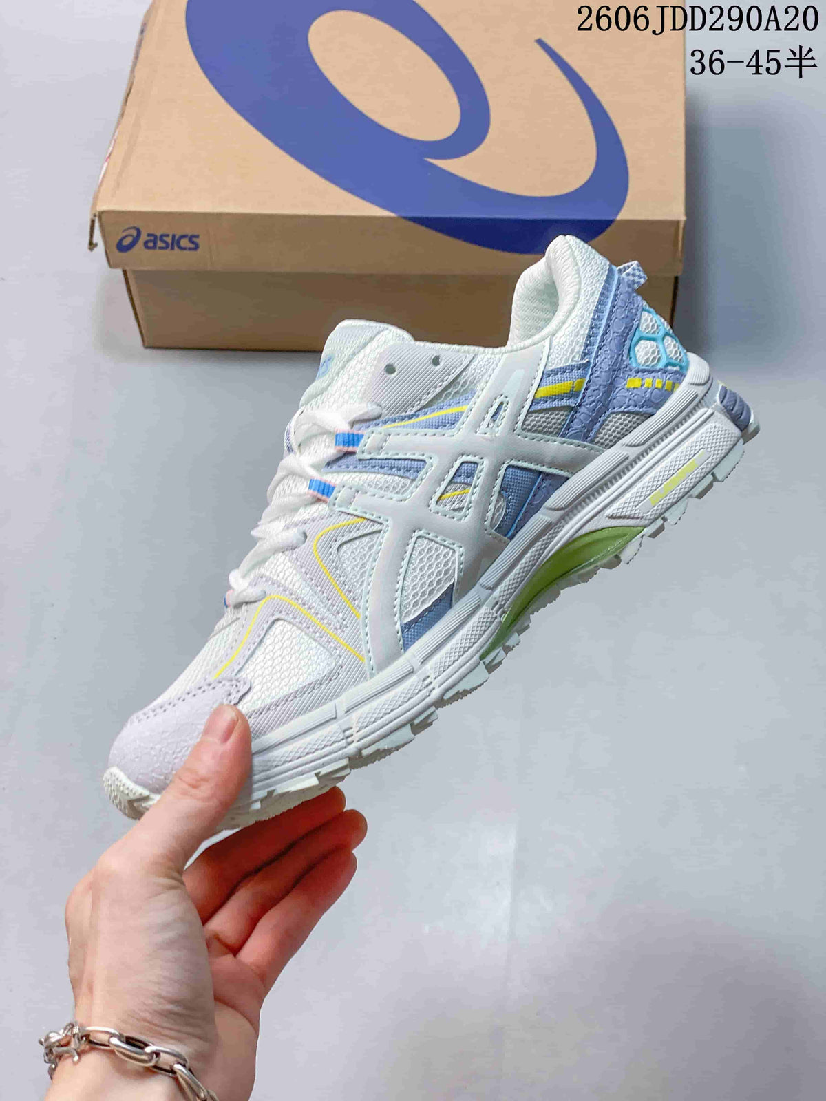 ASICS Gel-Kahana 8 Trail Running Sneakers White Blue