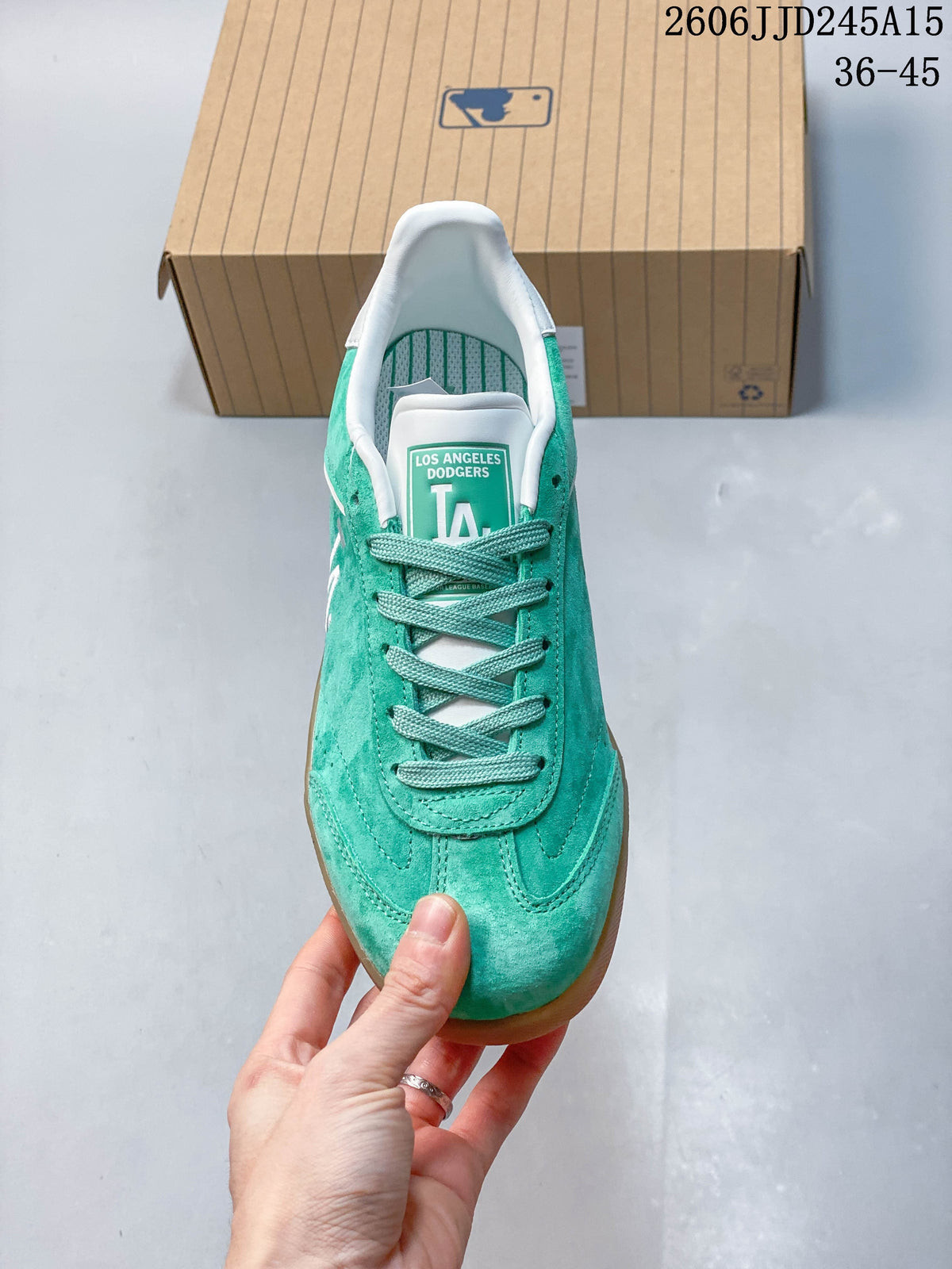 MLB Los Angeles Dodgers Low-Top Sneakers in Teal