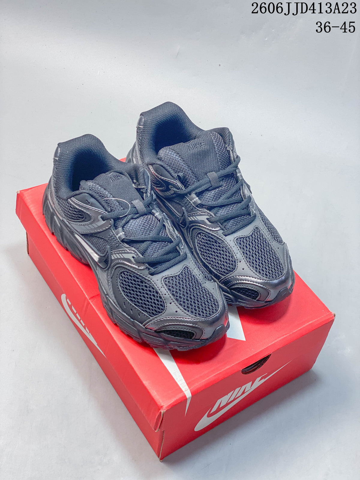 Nike Air Zoom Winflo 12 Running Shoes, Charcoal