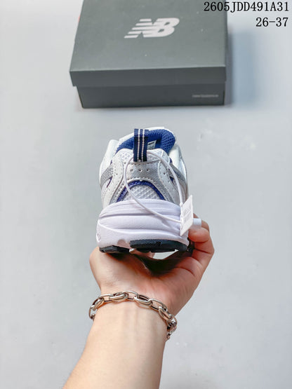 New Balance 530 Kids' Sneakers in White and Navy