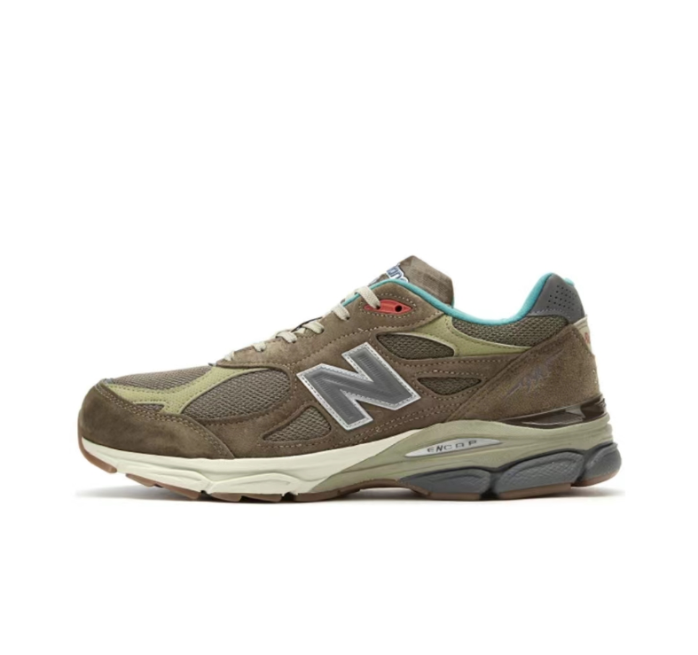 New Balance M990BD3 Sneakers