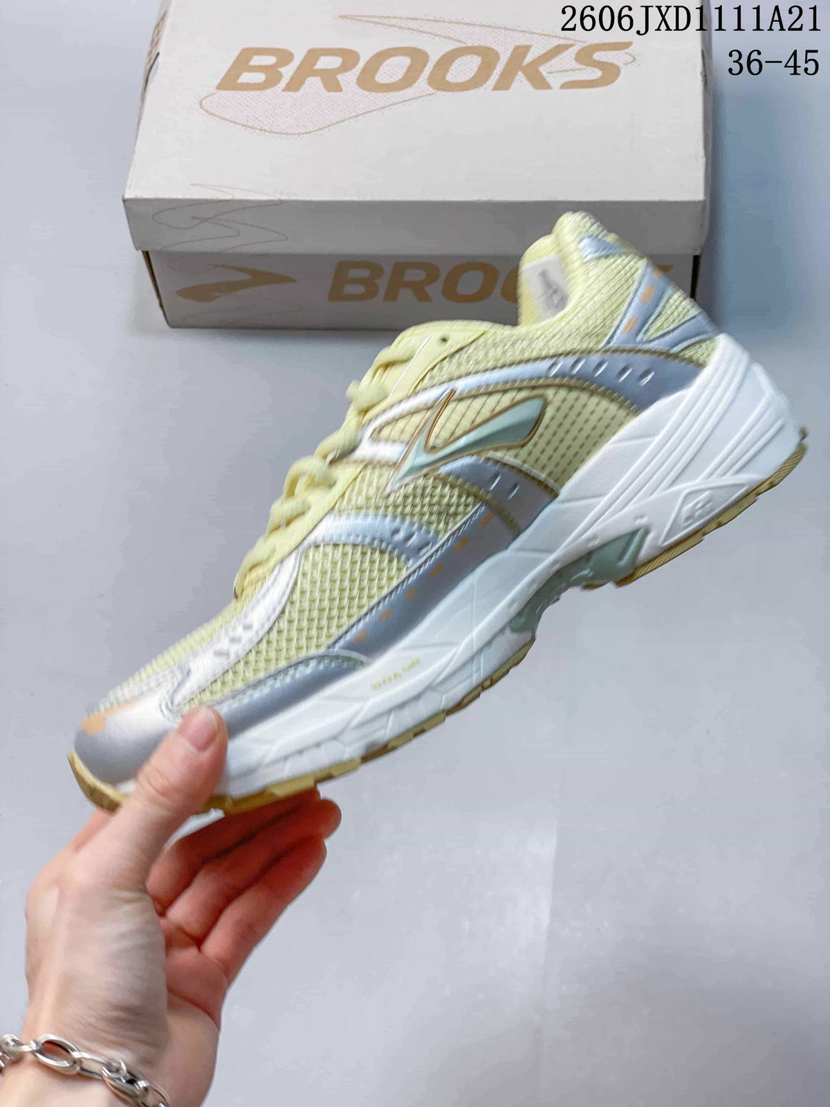 Brooks Adrenaline GTS 10 Running Sneakers – Yellow and Silver
