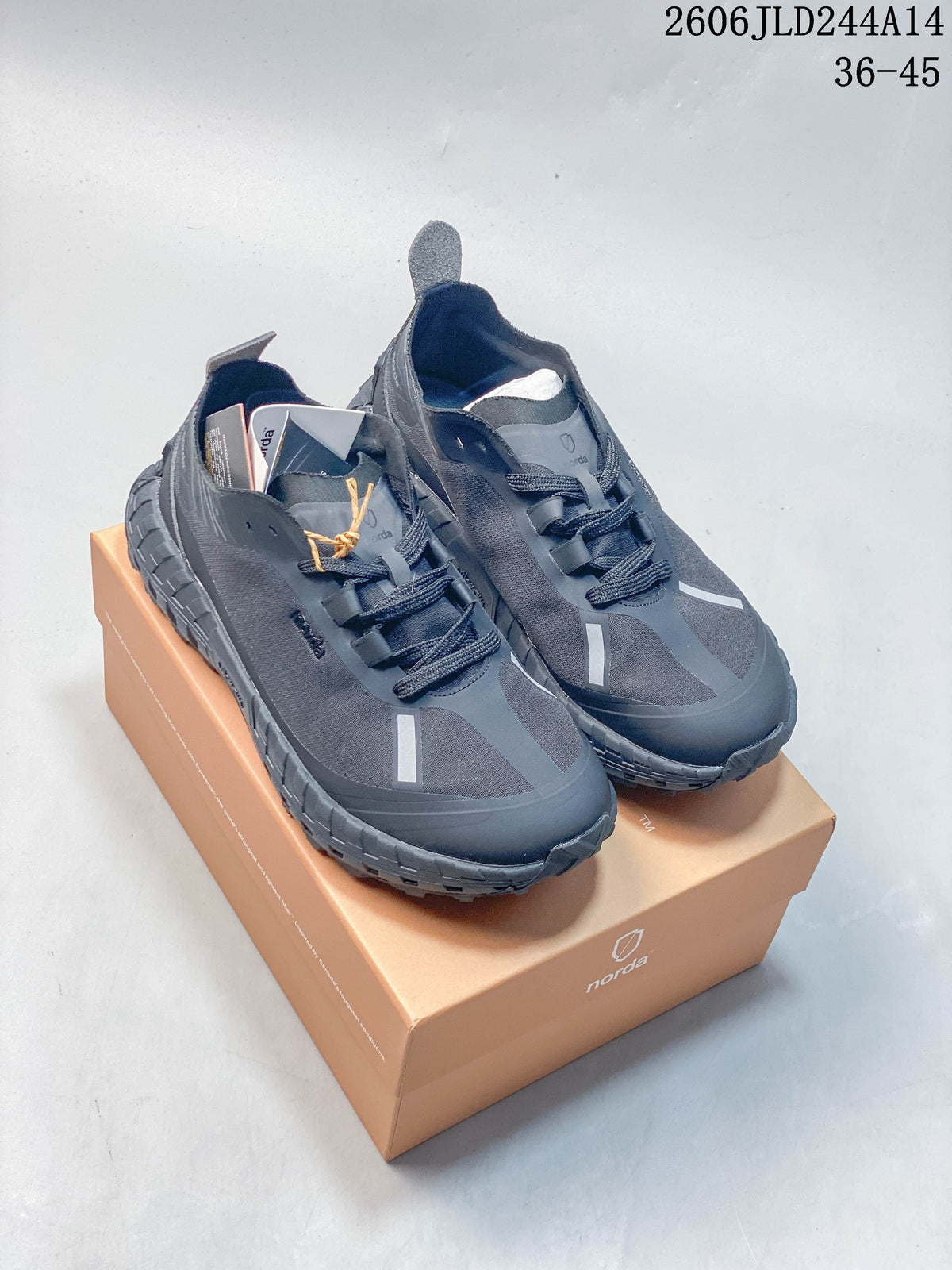 norda 001 Low-Top Running Shoes, Black, 06JLD244A14