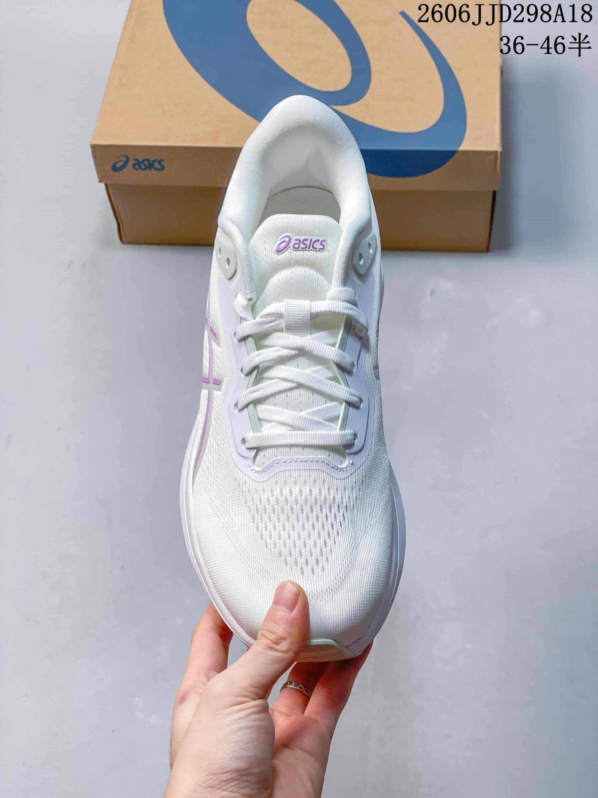 ASICS GT-1000 13 Paris White Running Shoes 1011B952-750