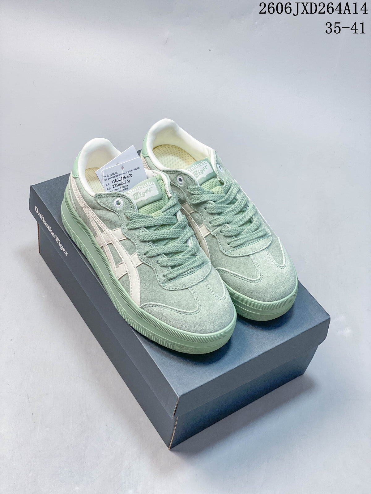 Onitsuka Tiger Tokuten Chunk Women's Low-Top Sneakers