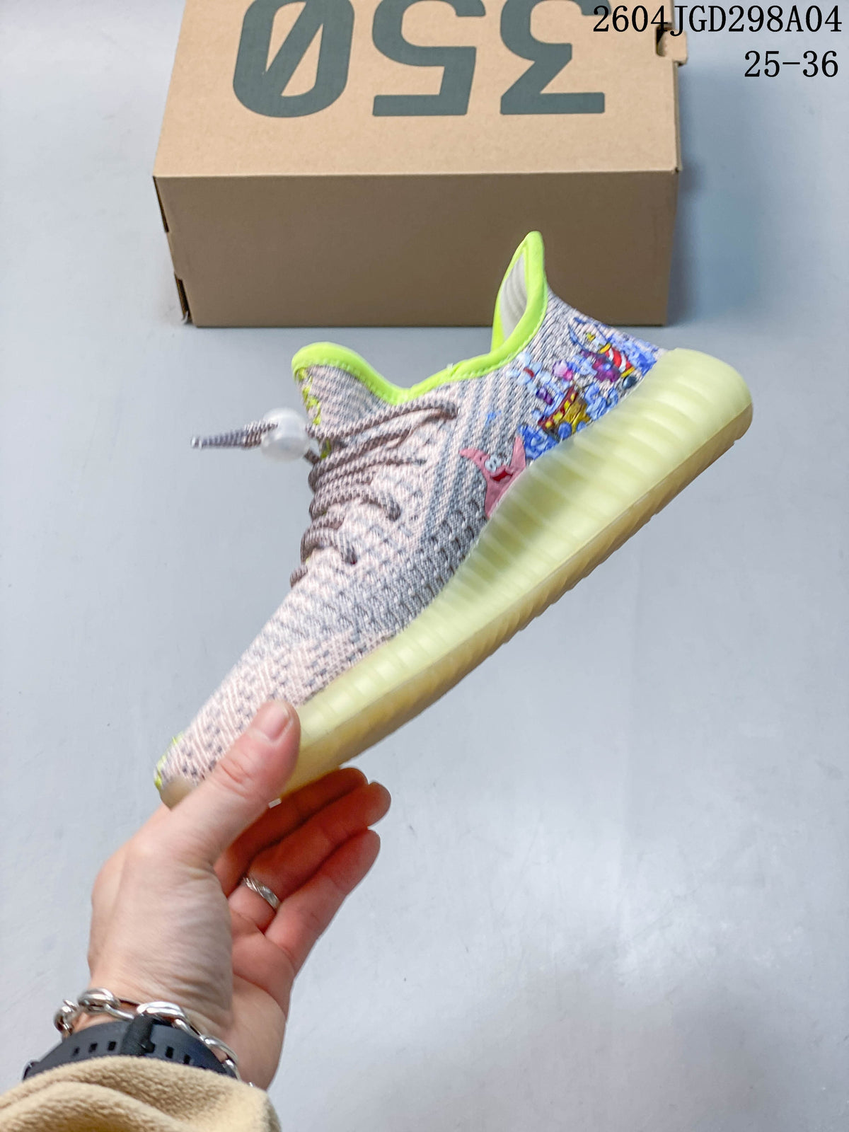Adidas Yeezy Boost 350 V2 Kids Sneakers with Cartoon Print