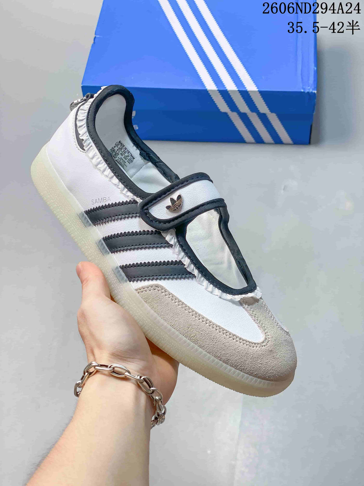 adidas Samba Jane Mary Jane Sneakers HP7130