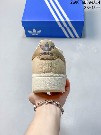 Adidas Originals Superstar Low-Top Sneakers ID6251, Beige and White