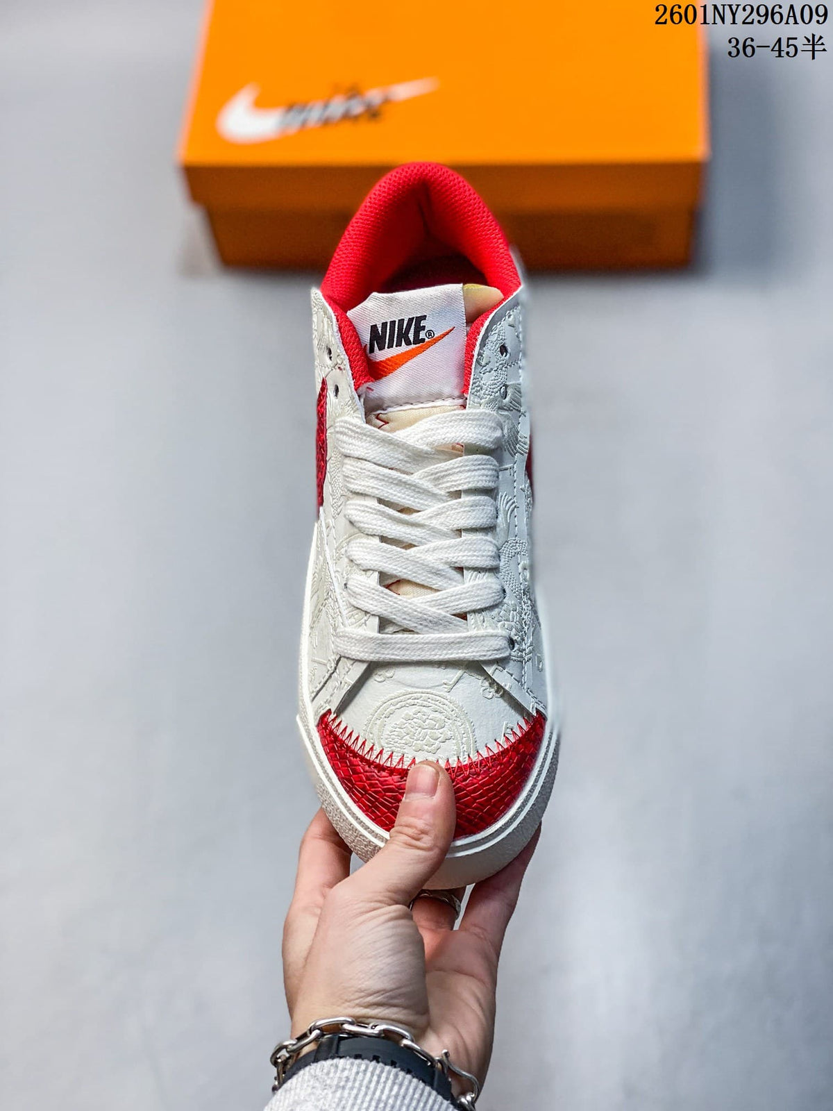 Nike Blazer Low '77 Jumbo Sneakers White Red