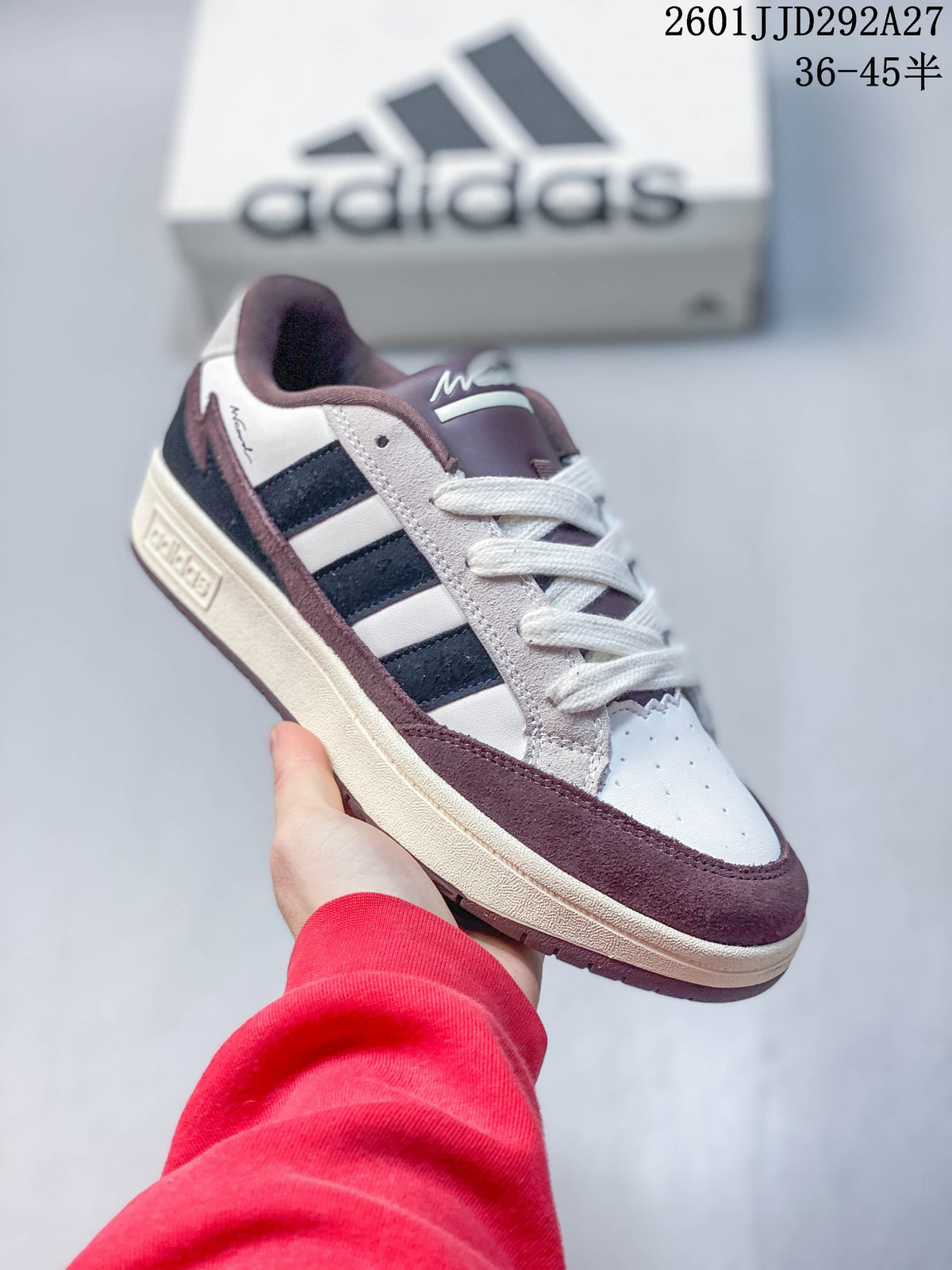 Adidas Wcard Adv Low-Top Sneakers IH0961