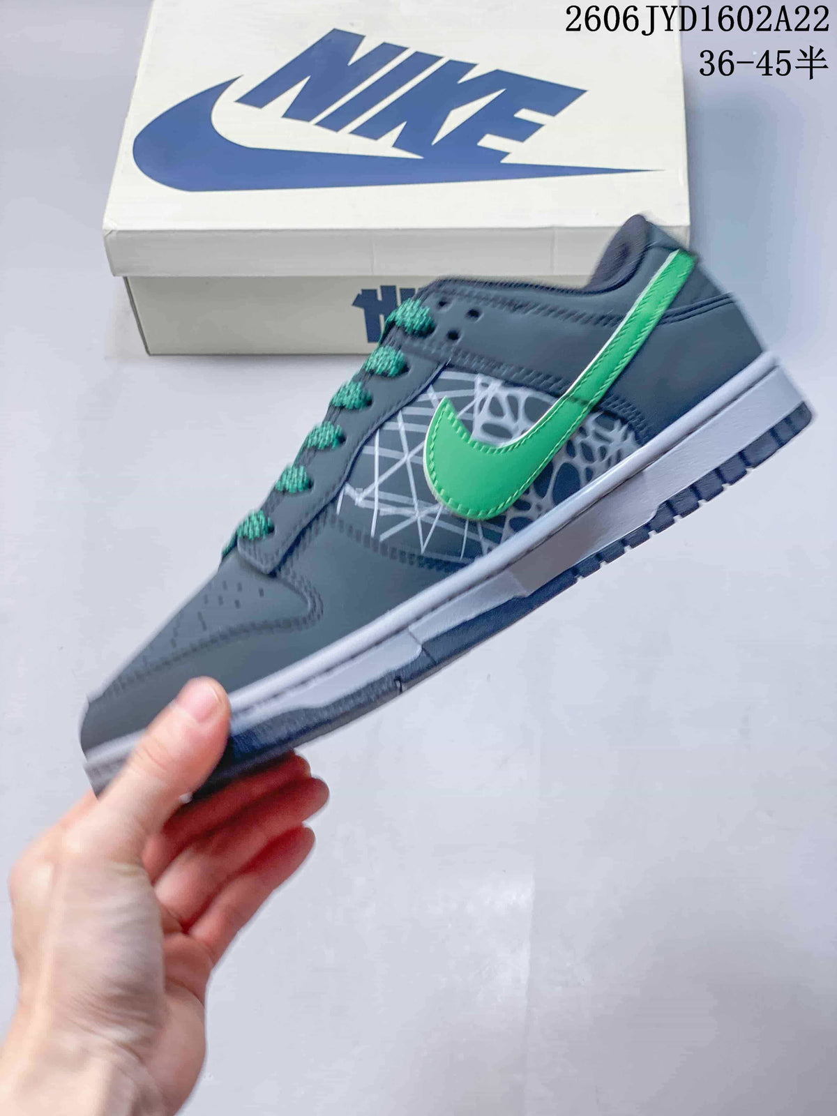 Nike SB Dunk Low x Undefeated Grey Green Sneakers