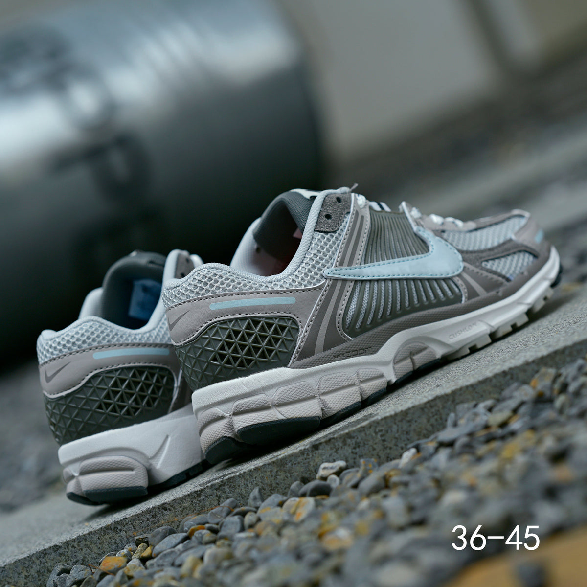 Nike Air Zoom Vomero 5 Running Shoes in Grey