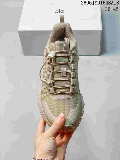 Alo Yoga Trail Running Shoes – Taupe