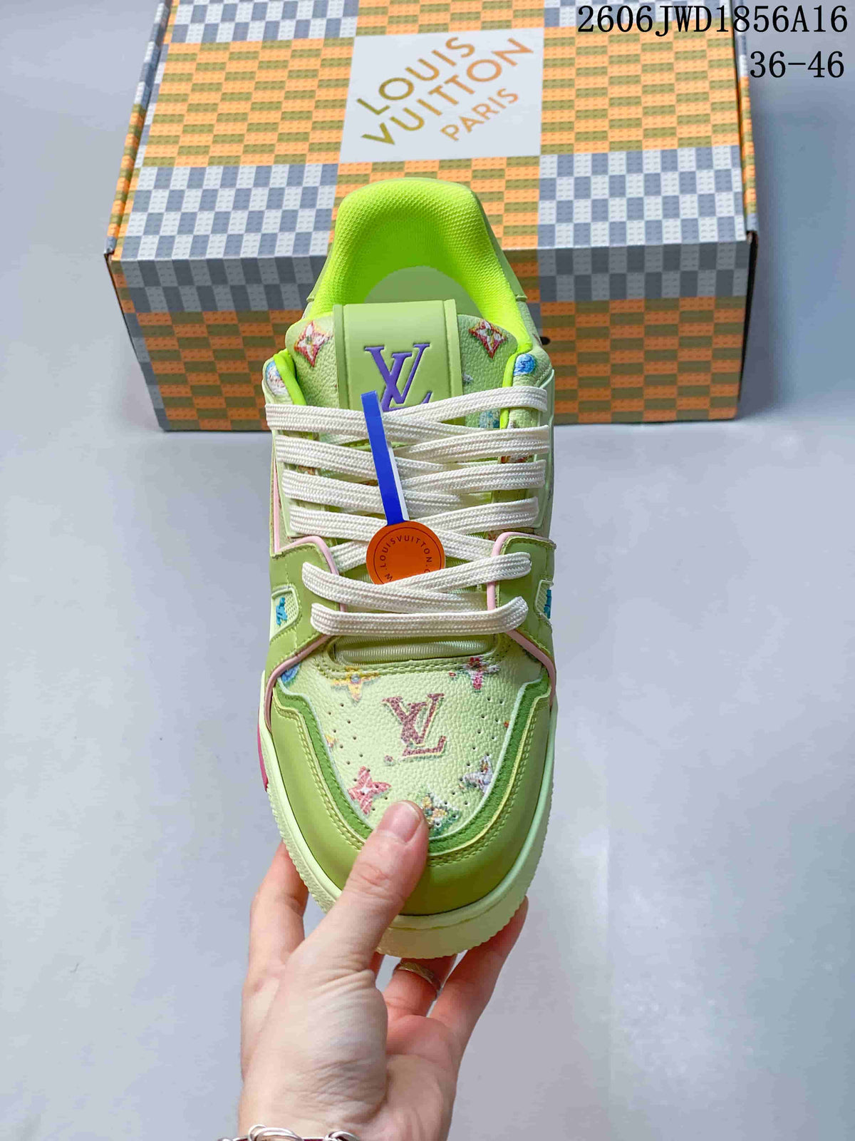 Louis Vuitton Trainer Low-Top Sneakers in Lime Green