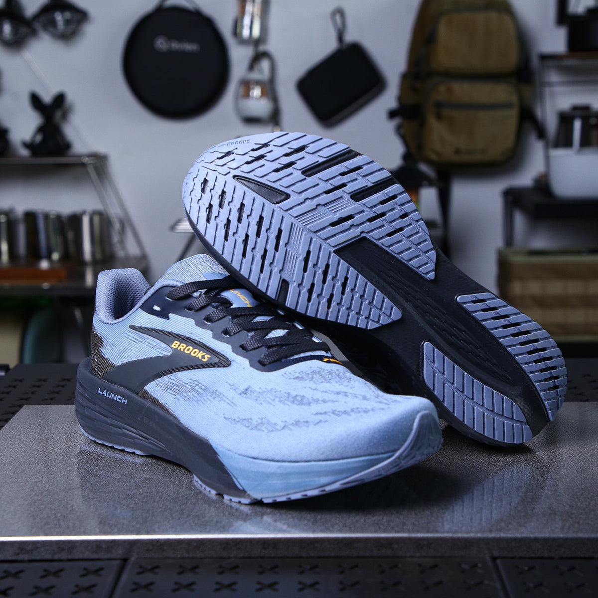 Brooks Launch 11 Running Shoes