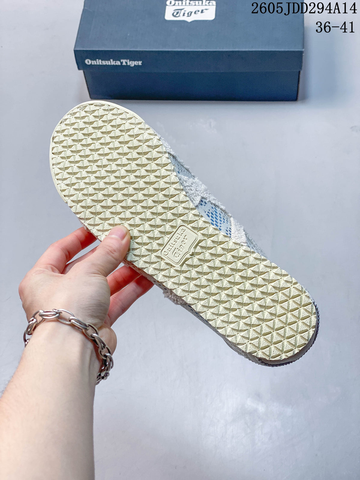 Onitsuka Tiger Mexico 66 Low-Top Sneakers in Cream