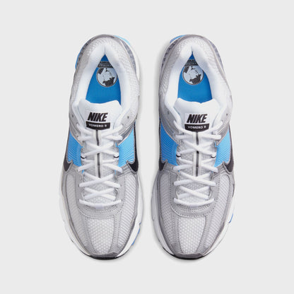 Nike Zoom Vomero 5 - White / Pure Platinum / University Blue / Black