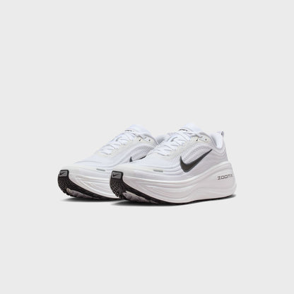 Nike Vomero Plus - White / Dark Smoke Grey / Metallic Dark Grey / Black