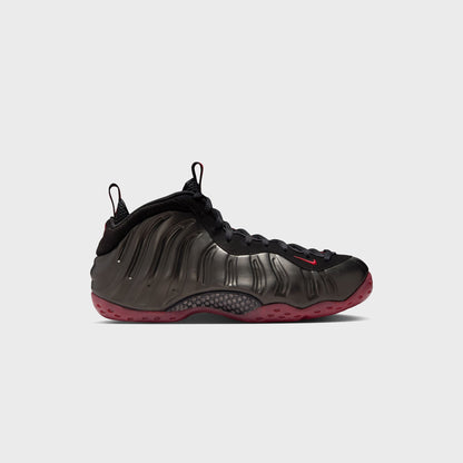 Nike Air Foamposite One - Black / Varsity Red