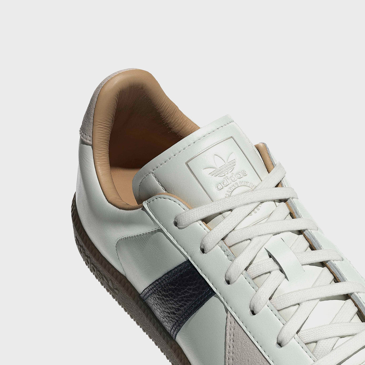 adidas BW Army - Core White / Night Indigo / Gum