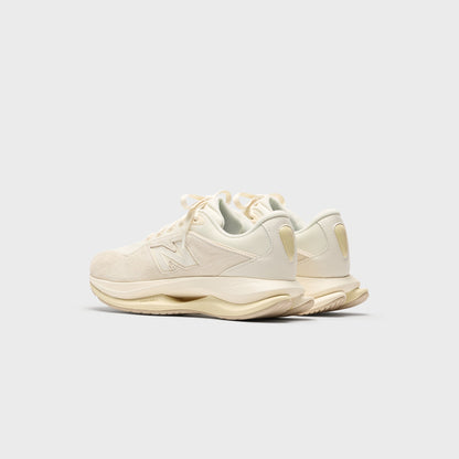 New Balance TF100 - Angora