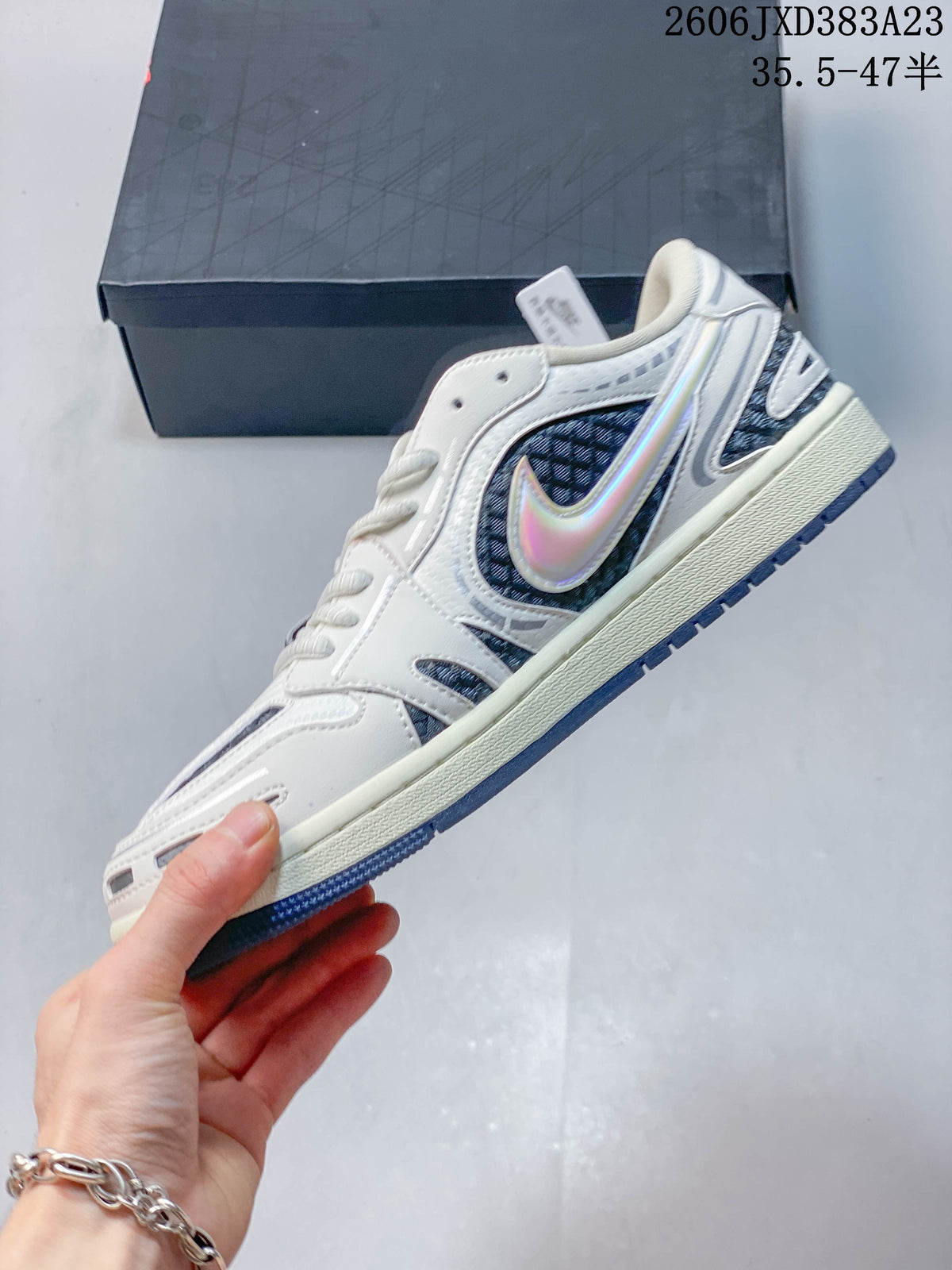 Nike Air Jordan 1 SE Low Canyon Rust Sneakers