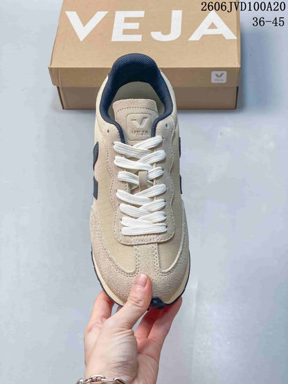 Veja Esplar Low Sneakers Beige Navy 06JVD100A20